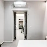 Lady Diamond Apartman Nápoly