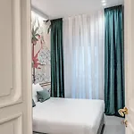 Lady Diamond Apartman Nápoly