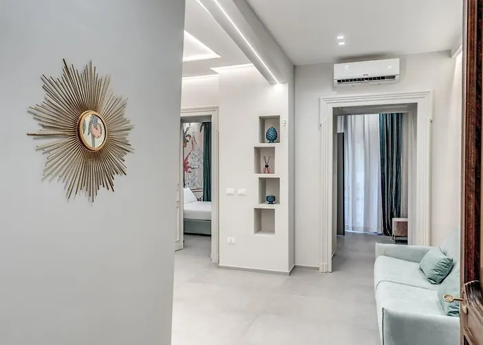 Lady Diamond 公寓 *