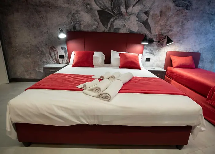 Lady Diamond * نابولي