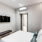 Lady Diamond * Νάπολη