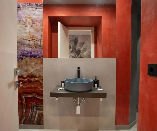 Lady Diamond Lägenhet